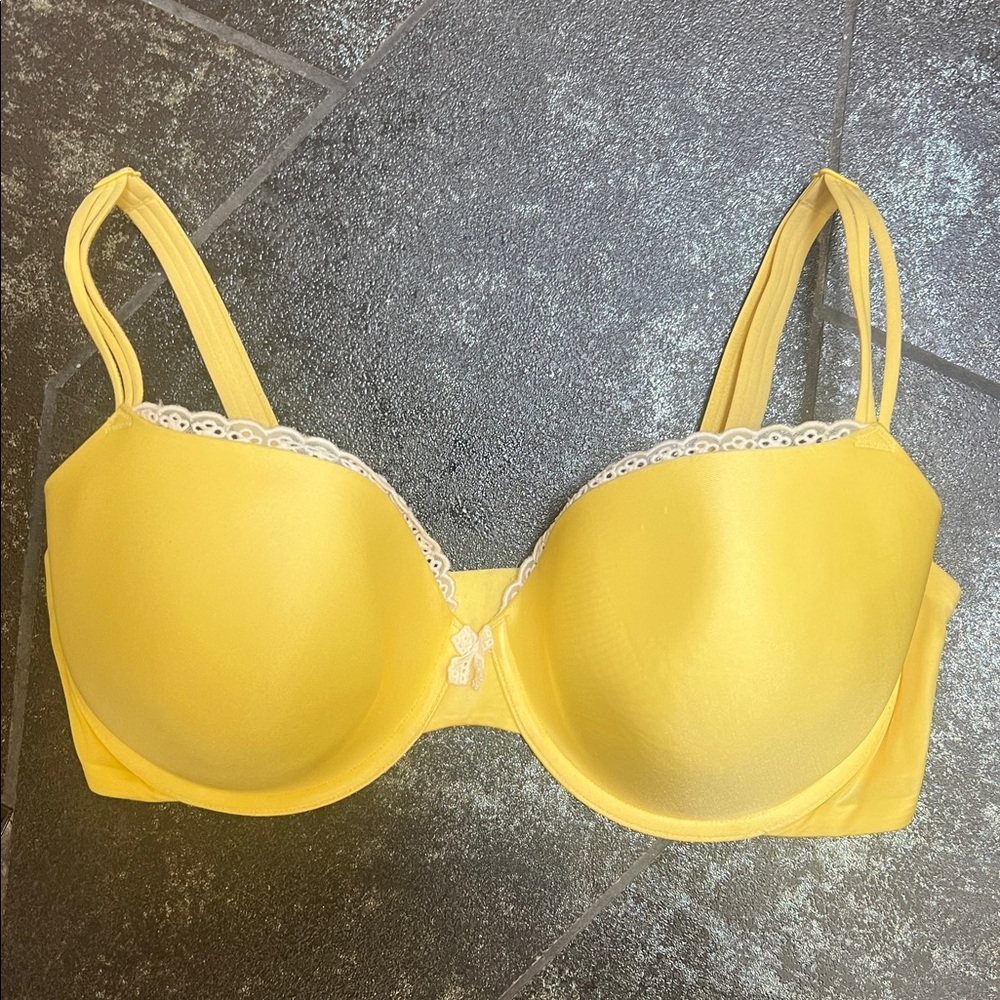 Victoria's Secret Sunny Yellow Demi Bra -38DD